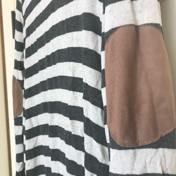 💜3 for $15💜 Sung Light by La Vida Striped Cardigan - Picture 3 of 5